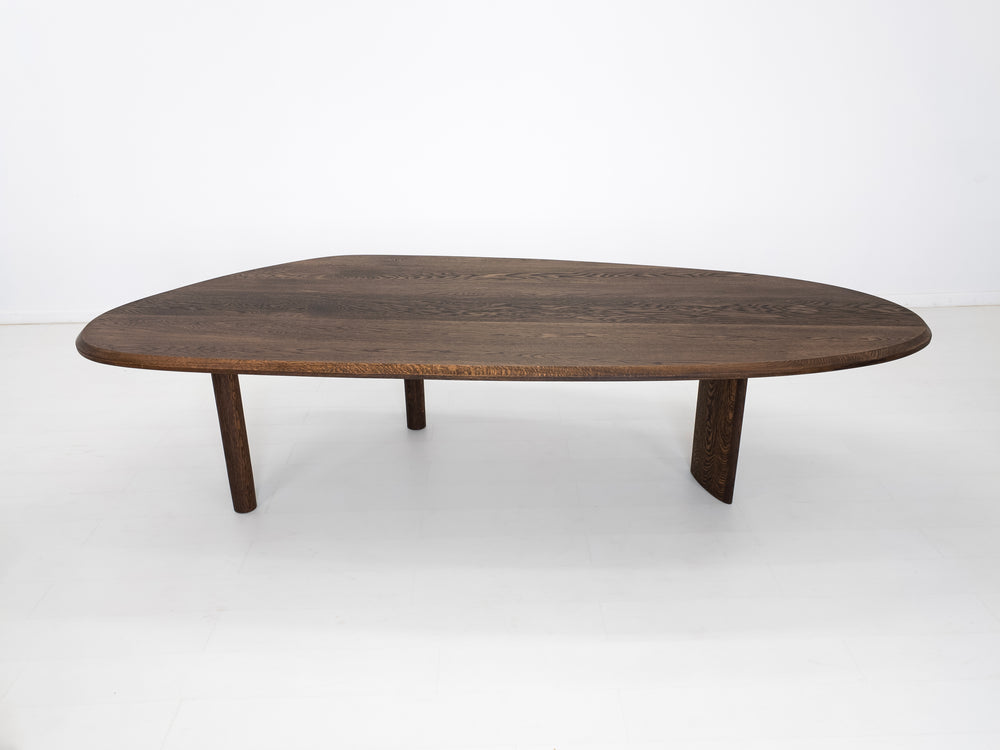 PERI Dining Table