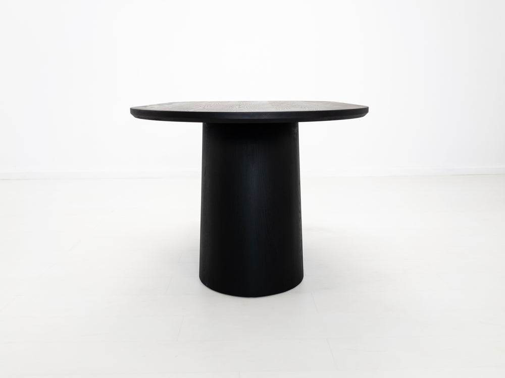 CATE Dining Table