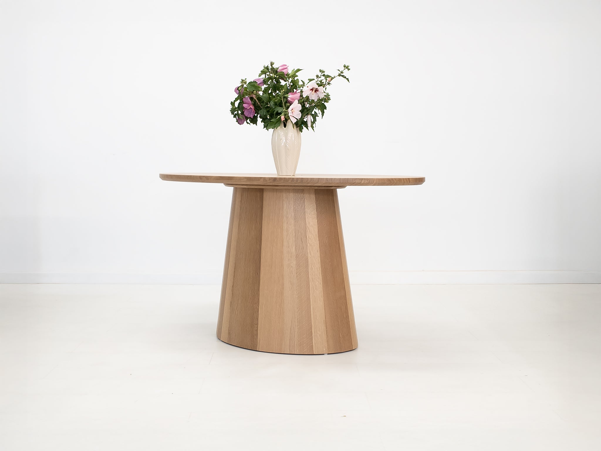 CATE Dining Table