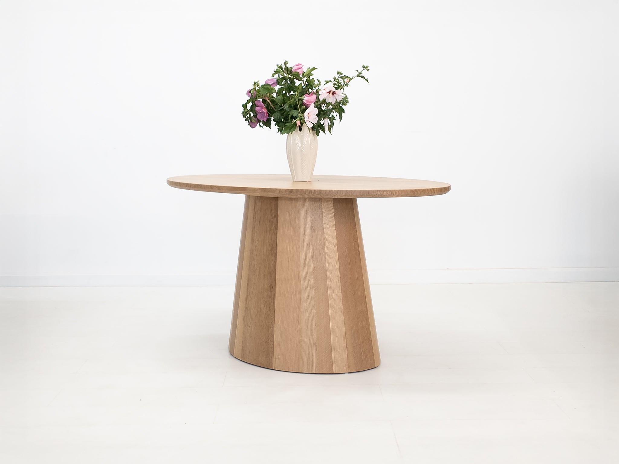 CATE Dining Table