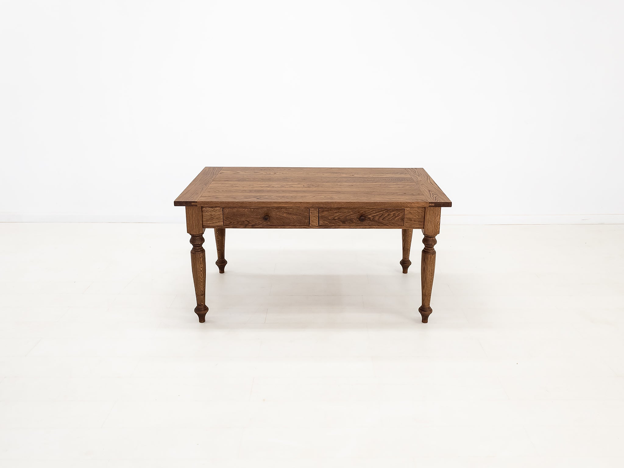 ETTA Dining Table