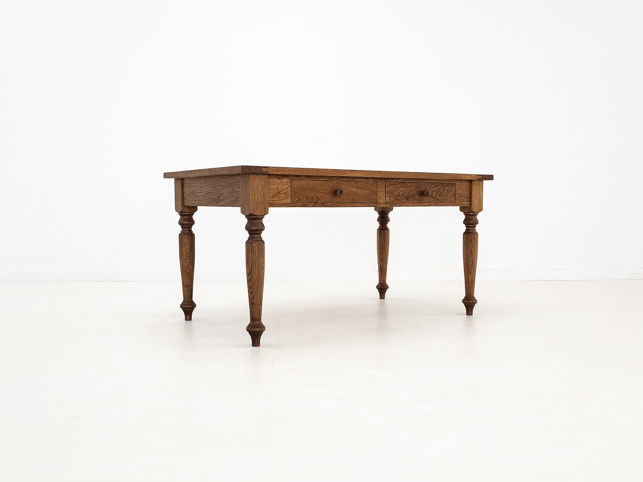 ETTA Dining Table
