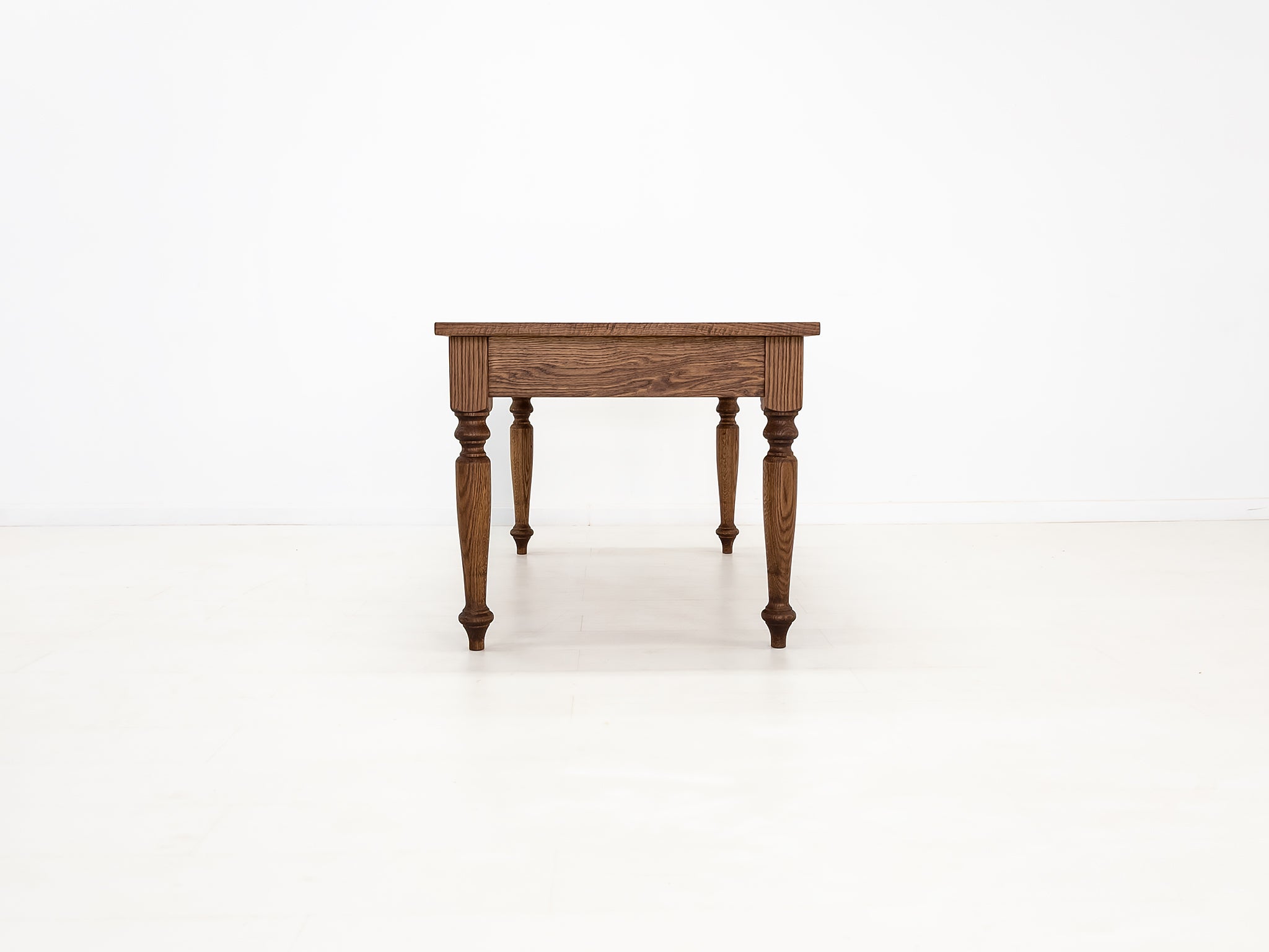 ETTA Dining Table