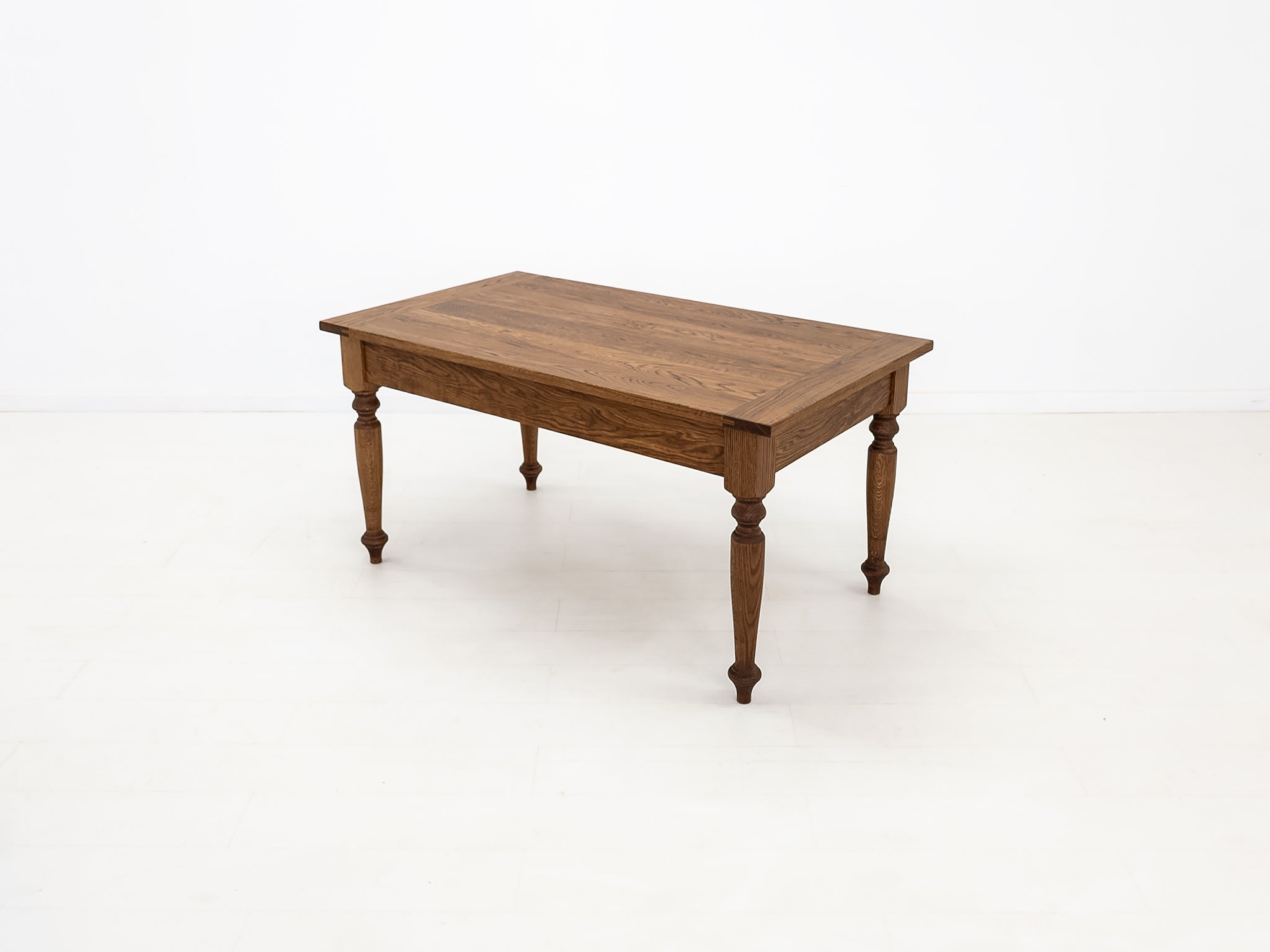 ETTA Dining Table