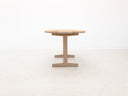 BANQ Dining Table
