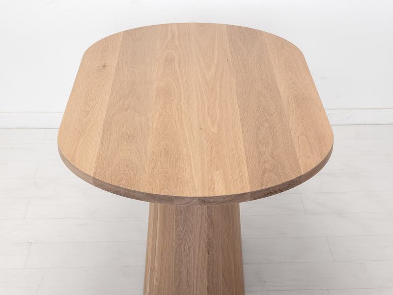 CATE Dining Table