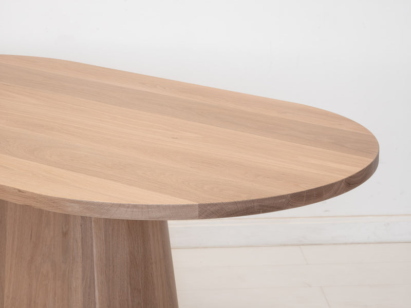 CATE Dining Table