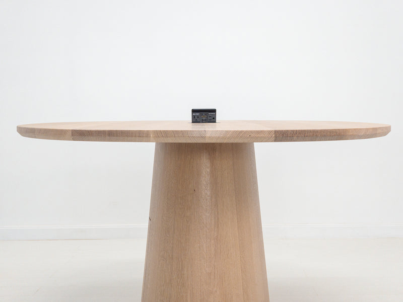 CATE Dining Table
