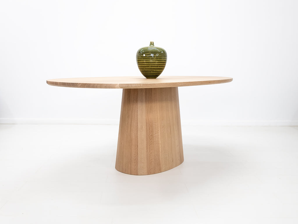 CATE Dining Table