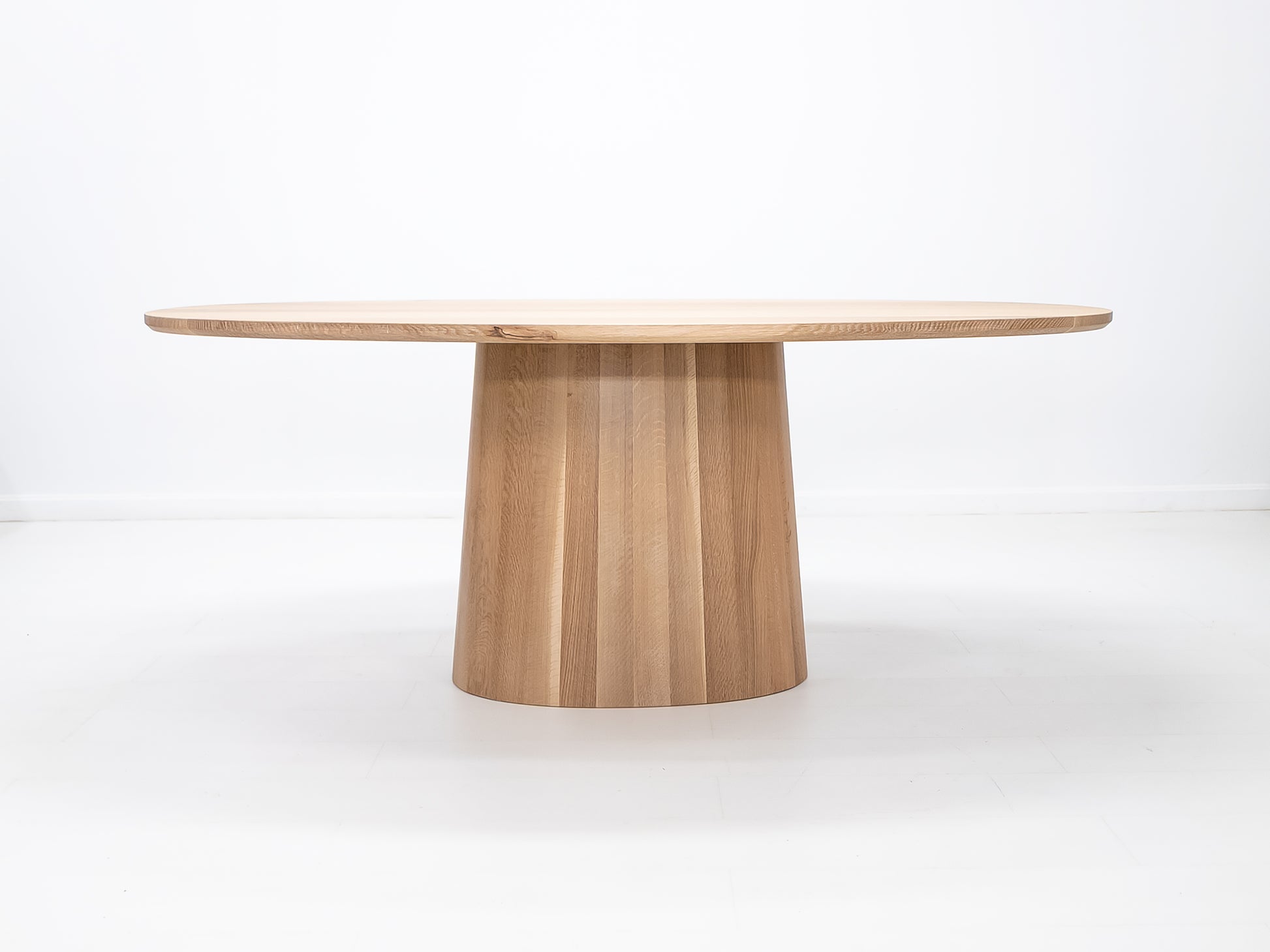 CATE Dining Table