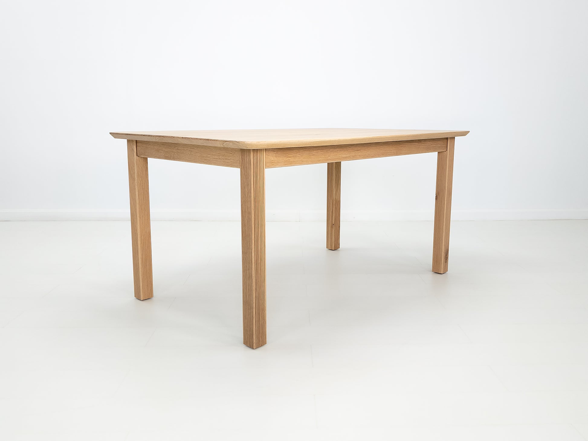 COLE Dining Table