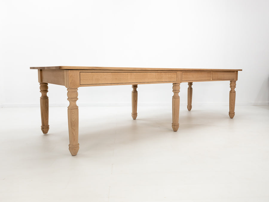 ETTA Dining Table