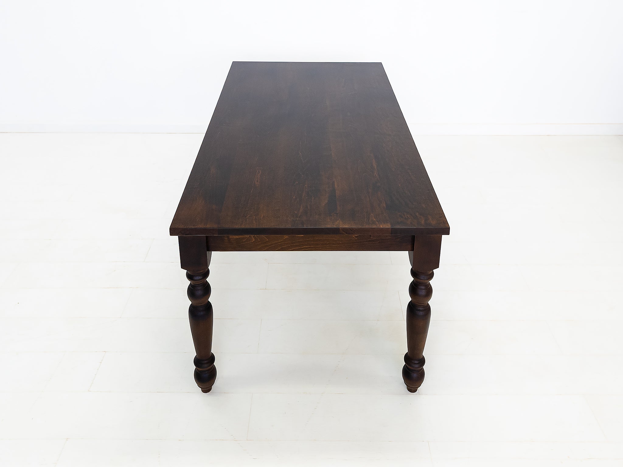 TESS Dining Table