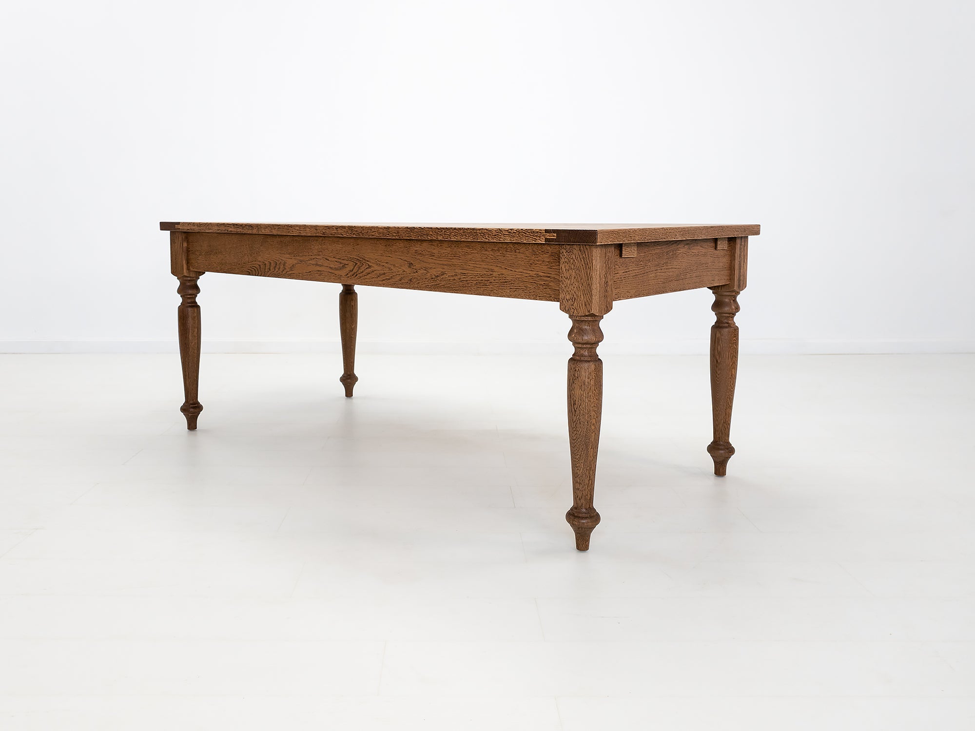 ETTA Dining Table