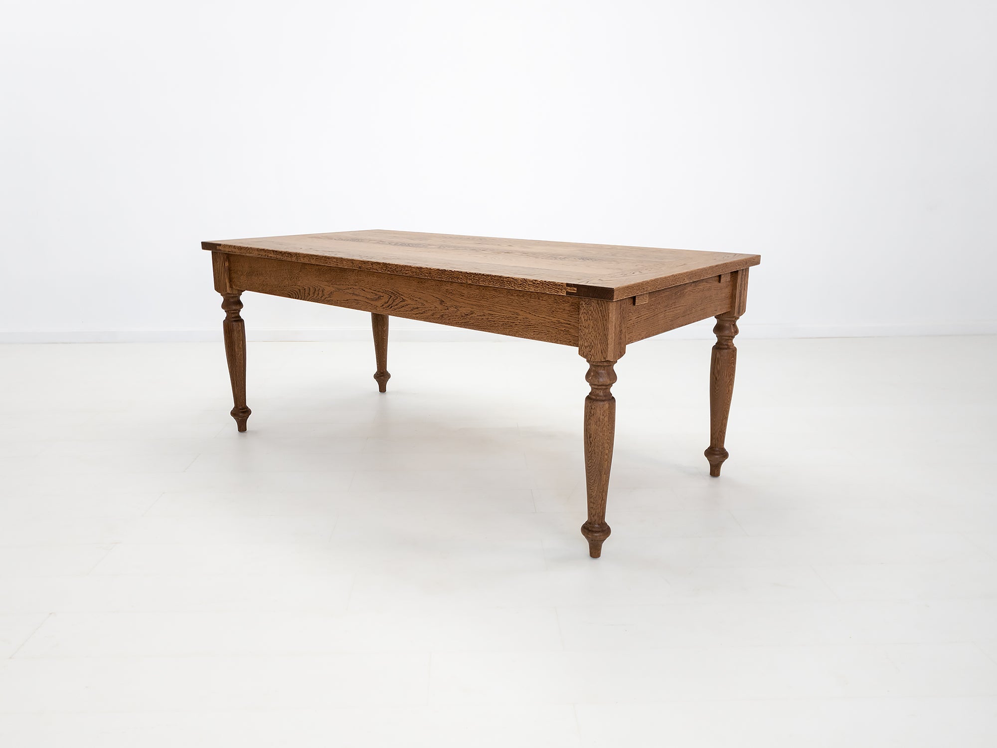 ETTA Dining Table
