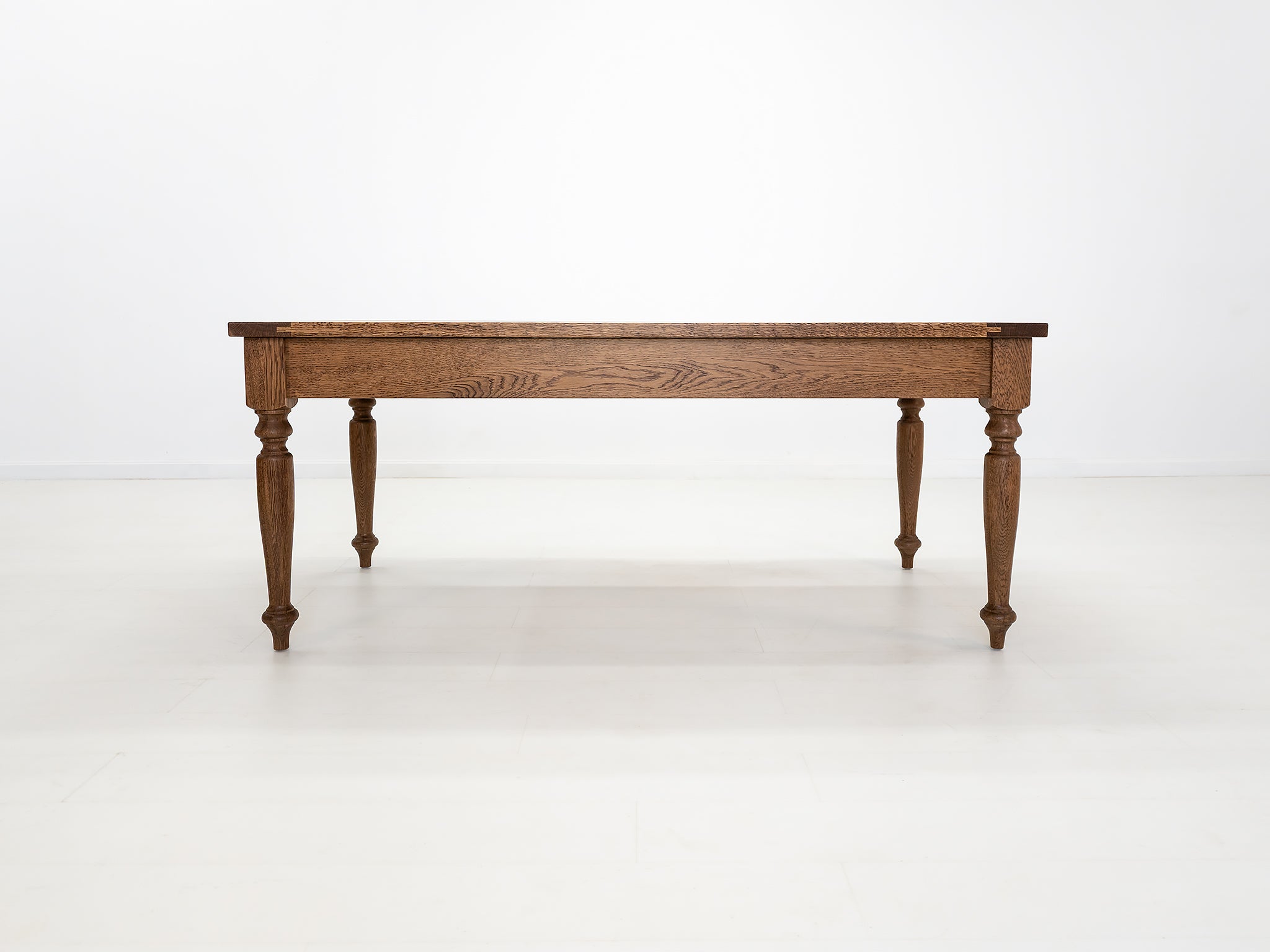 ETTA Dining Table