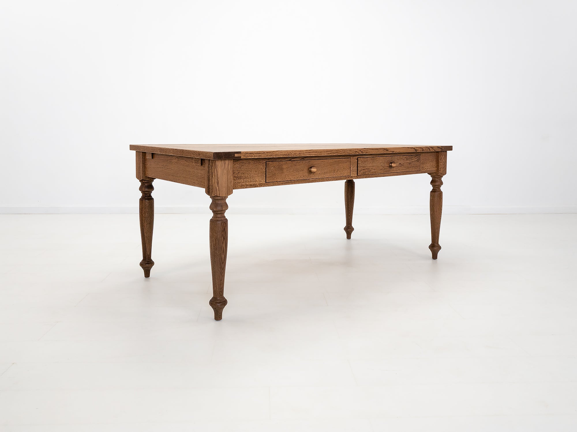 ETTA Dining Table