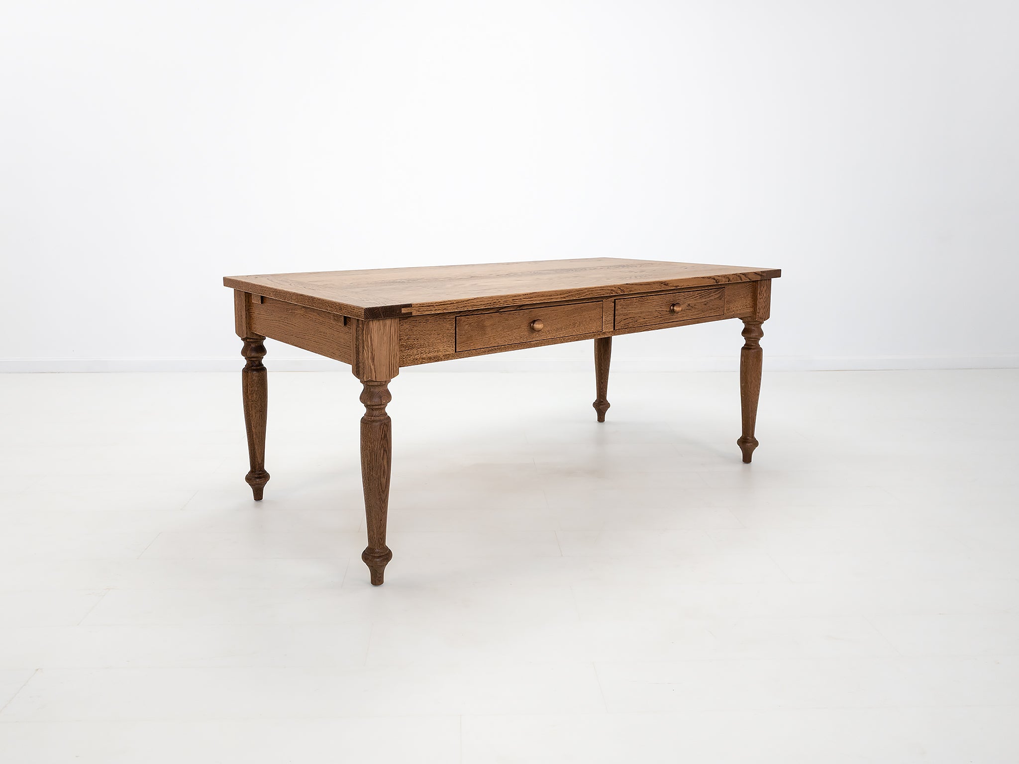 ETTA Dining Table