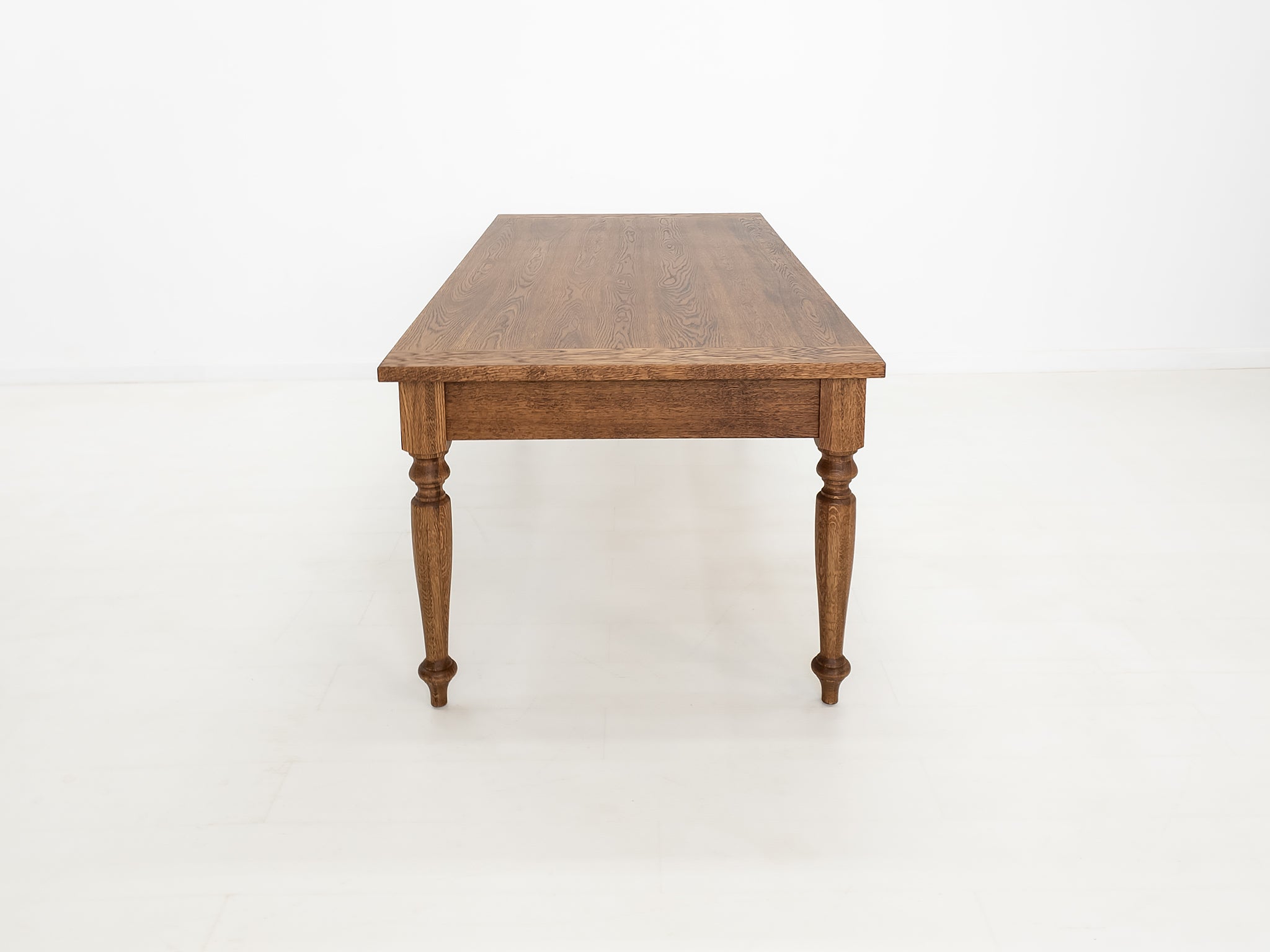 ETTA Dining Table