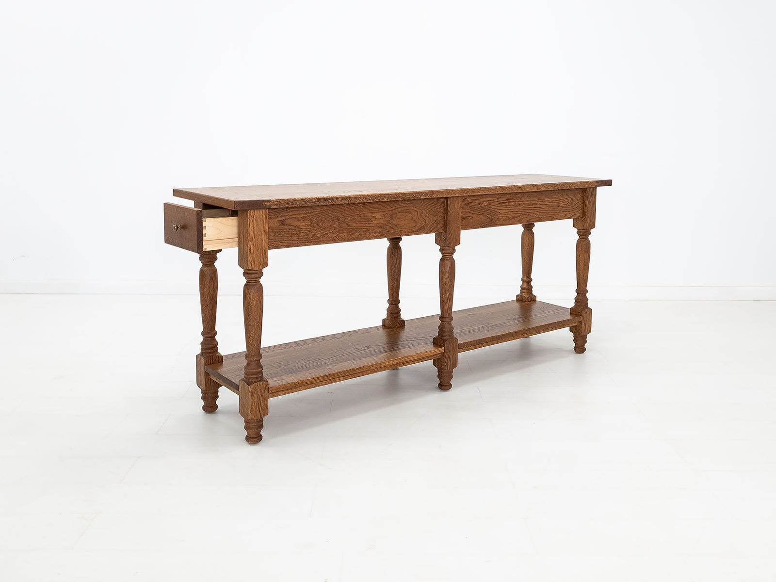 ETTA Dining Table