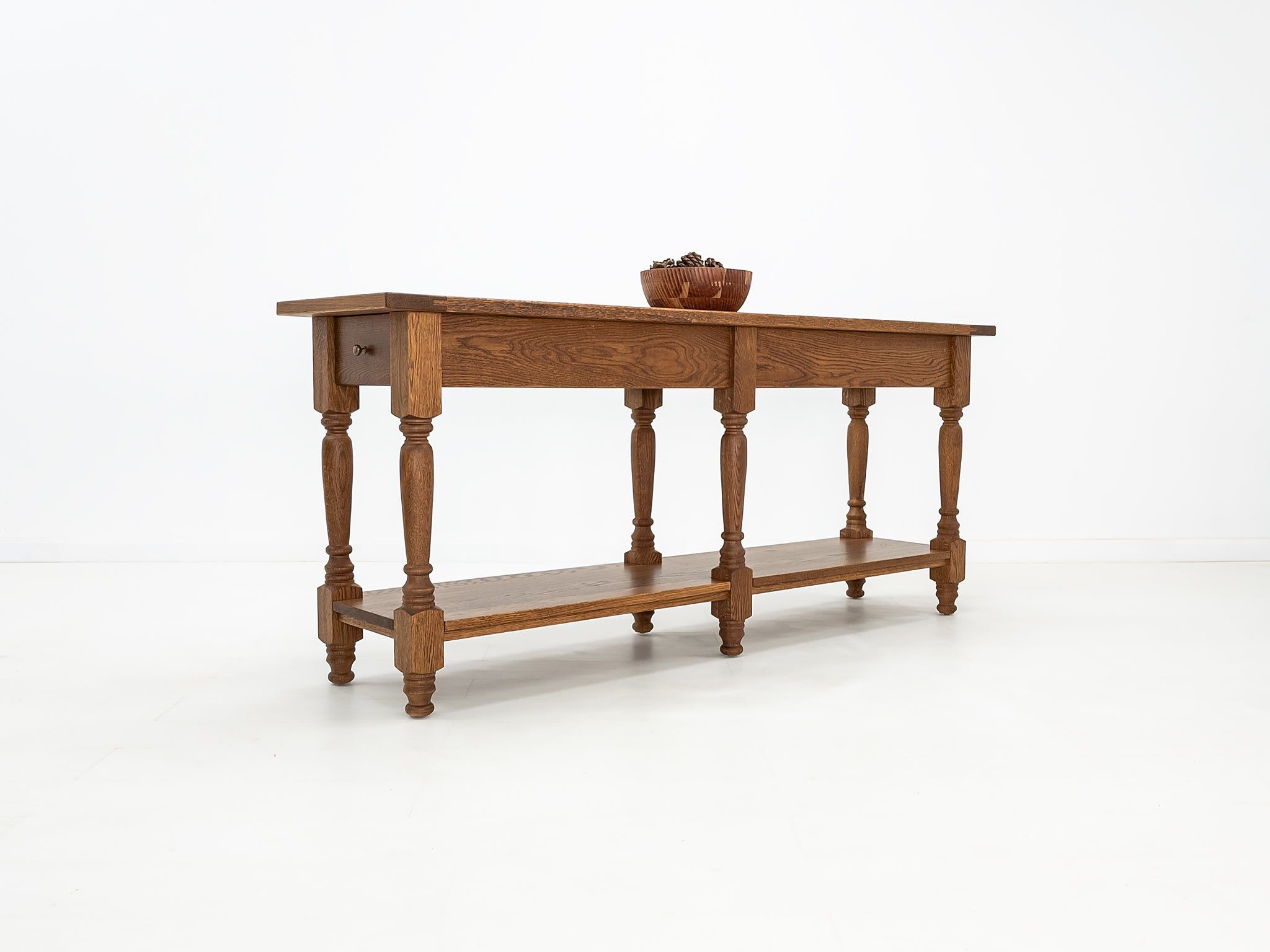 ETTA Console Table