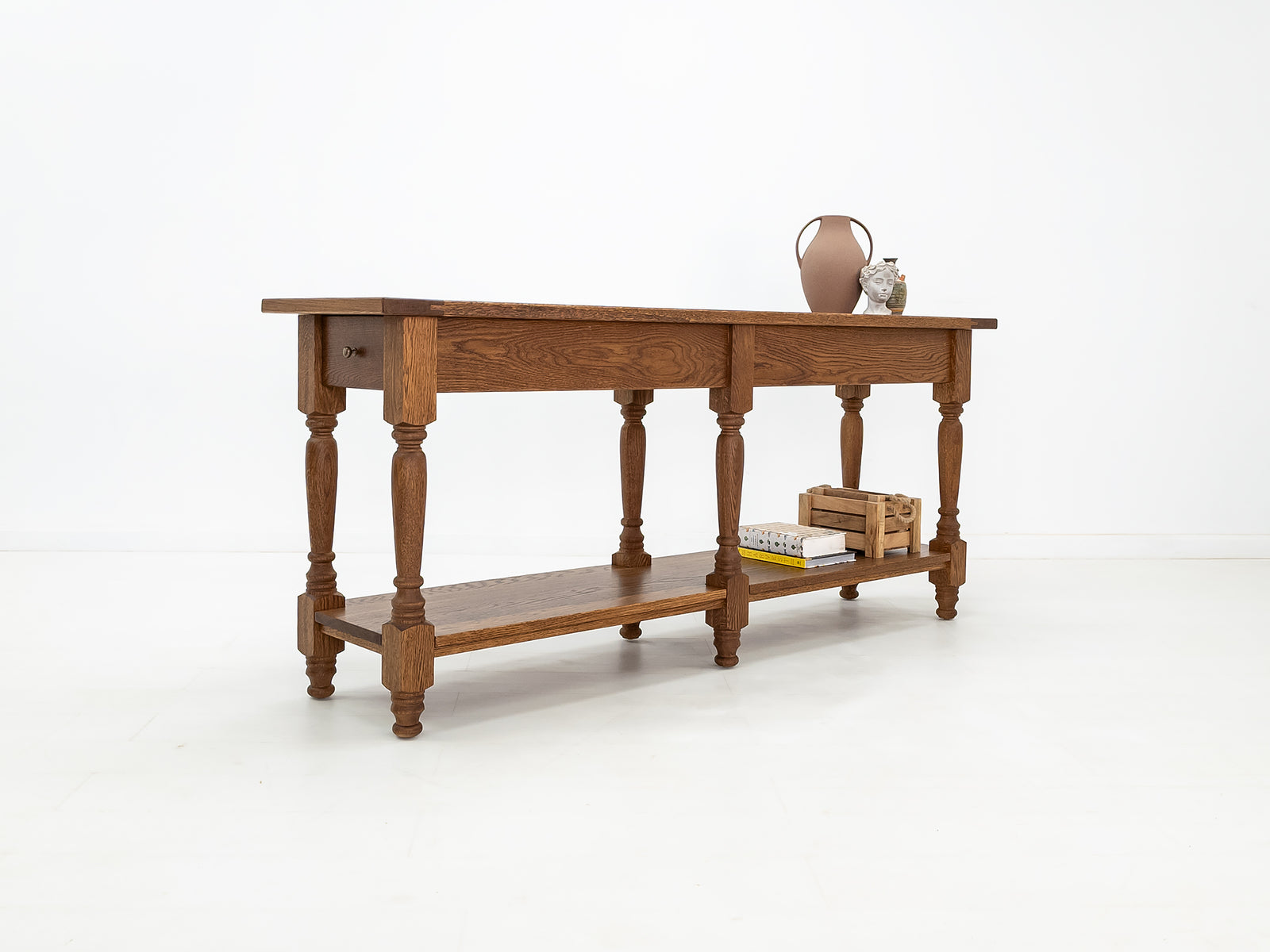 ETTA Dining Table