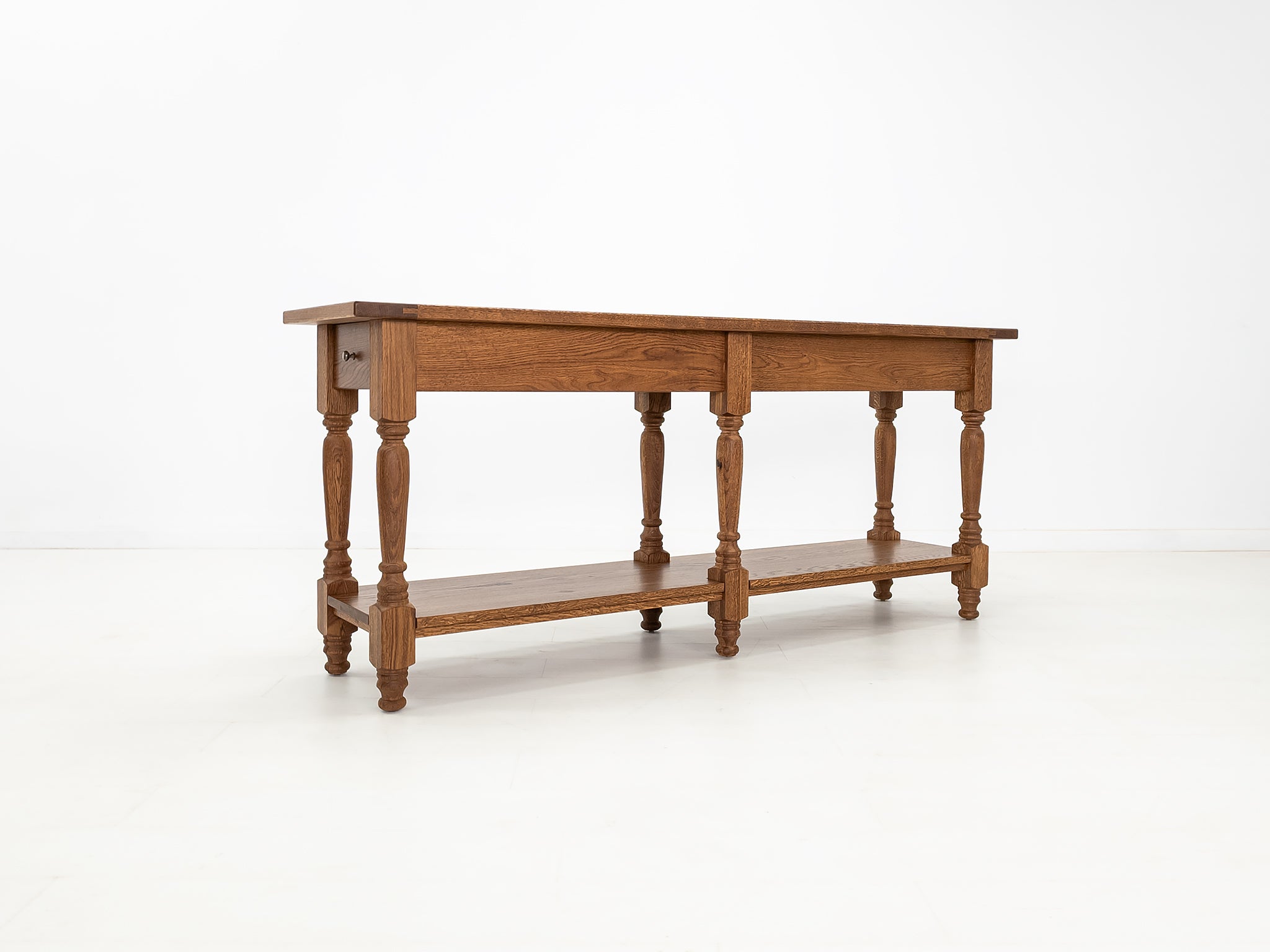 ETTA Console Table