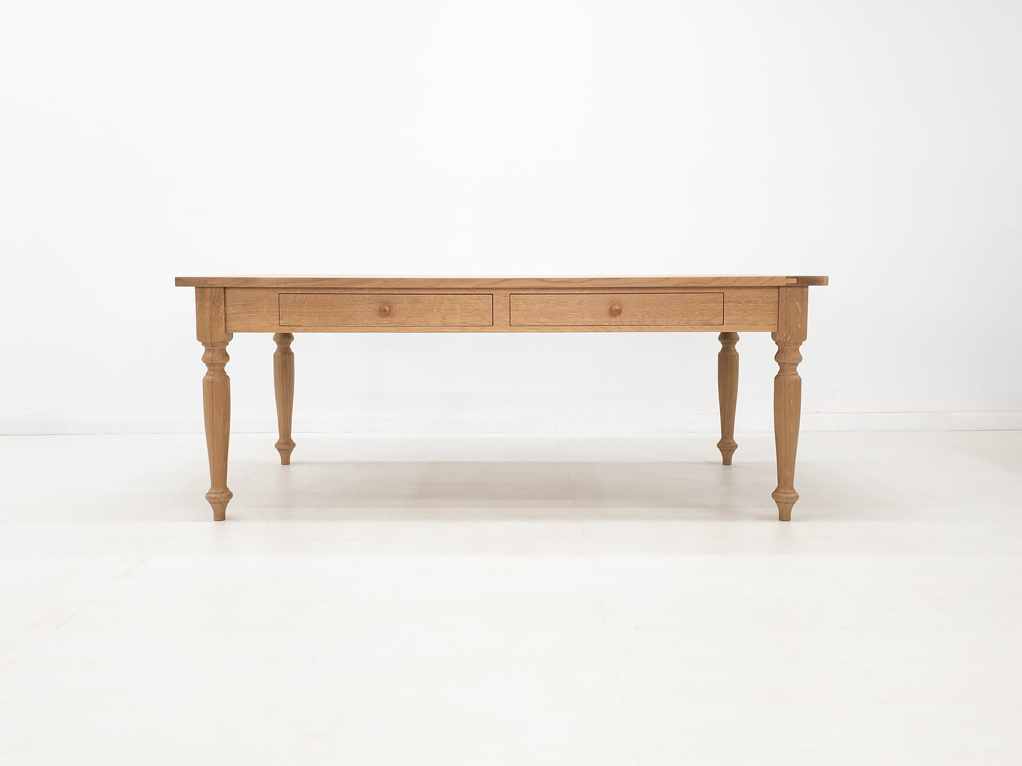 ETTA Dining Table
