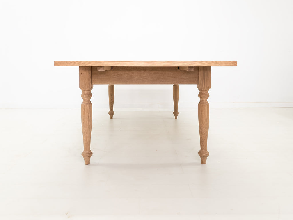 ETTA Dining Table