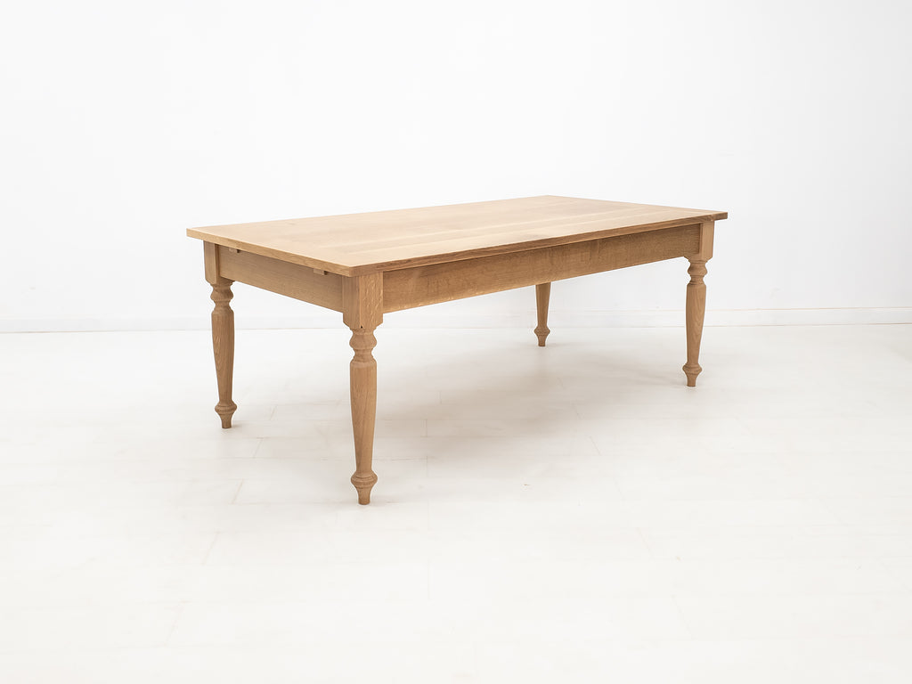 ETTA Dining Table