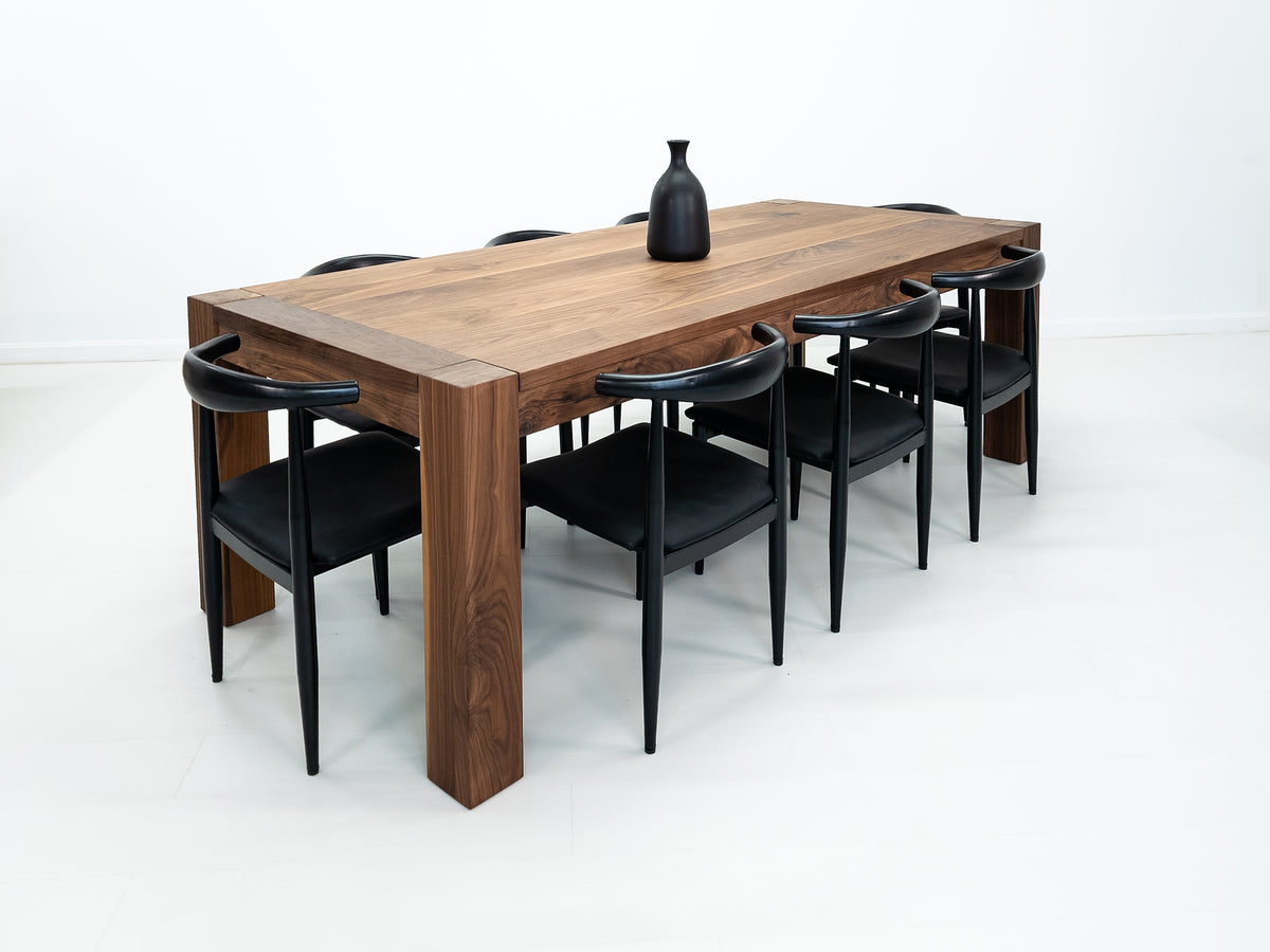 JAQI Dining Table