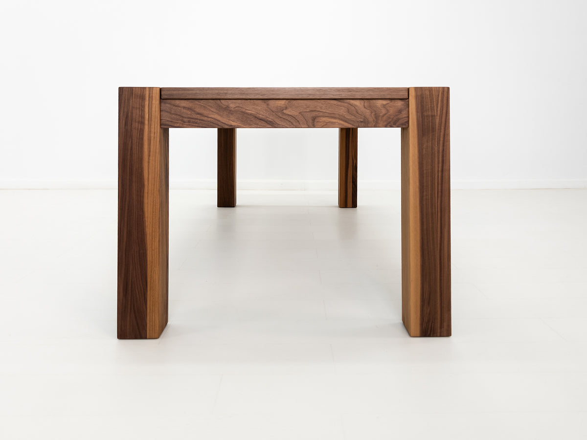 JAQI Dining Table