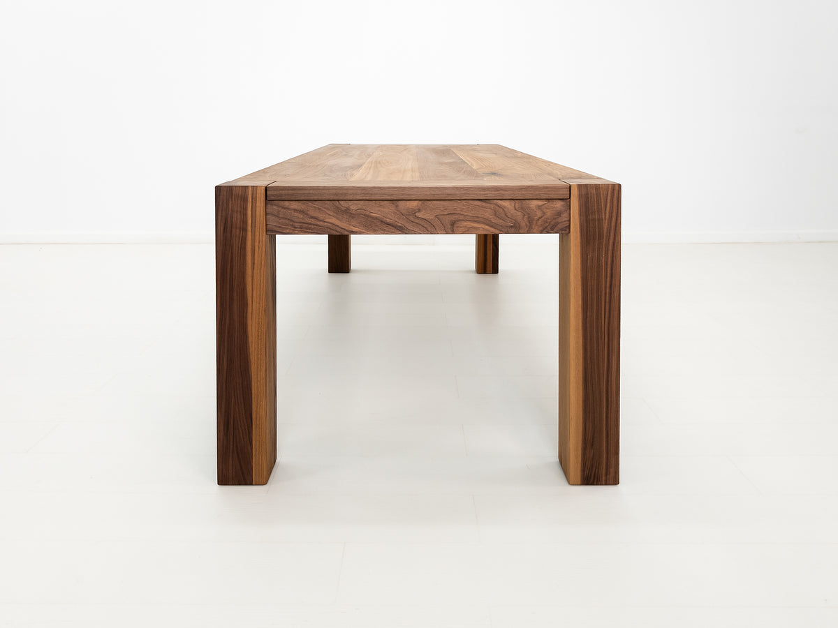 JAQI Dining Table