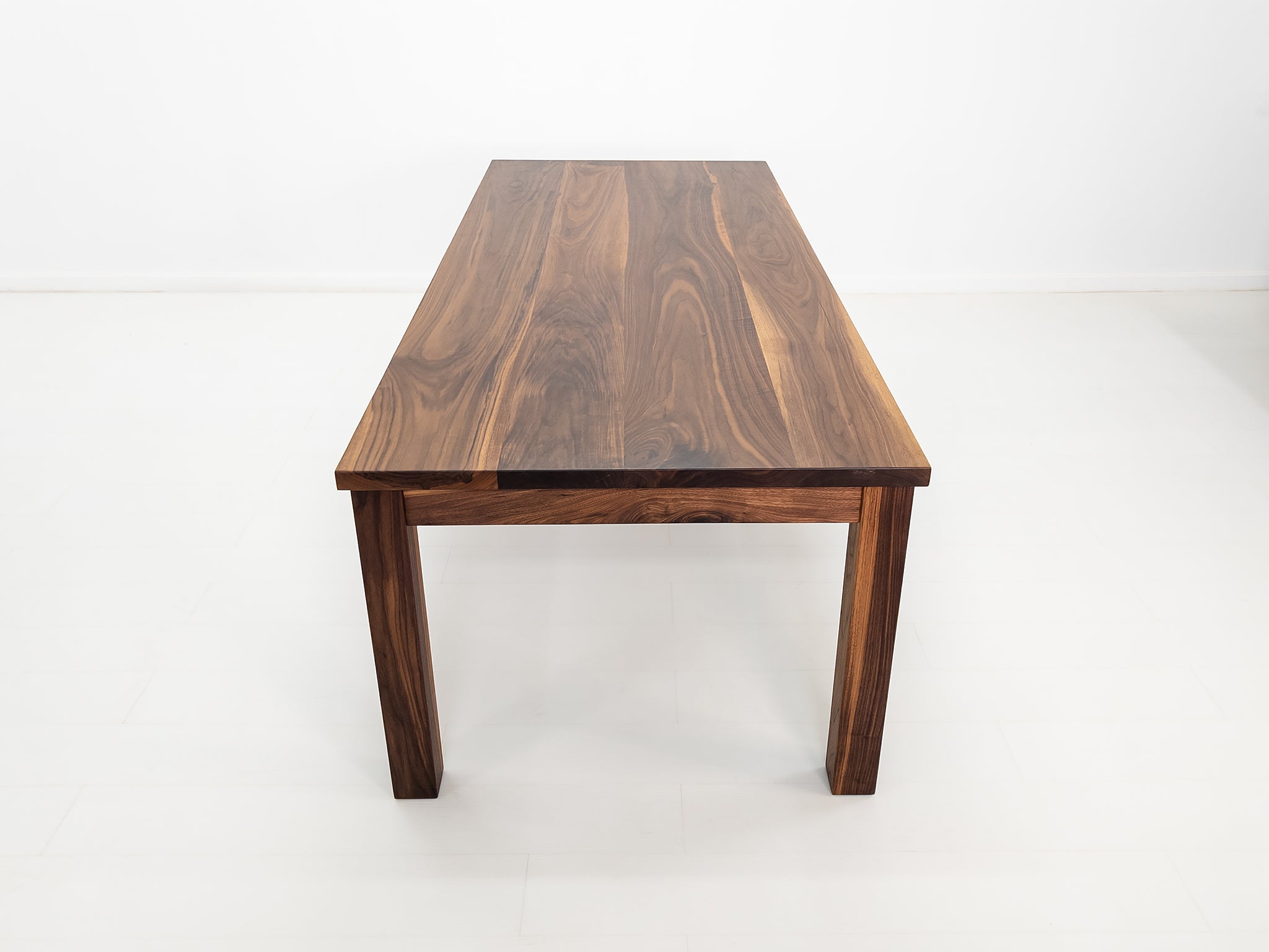 JONA Dining Table