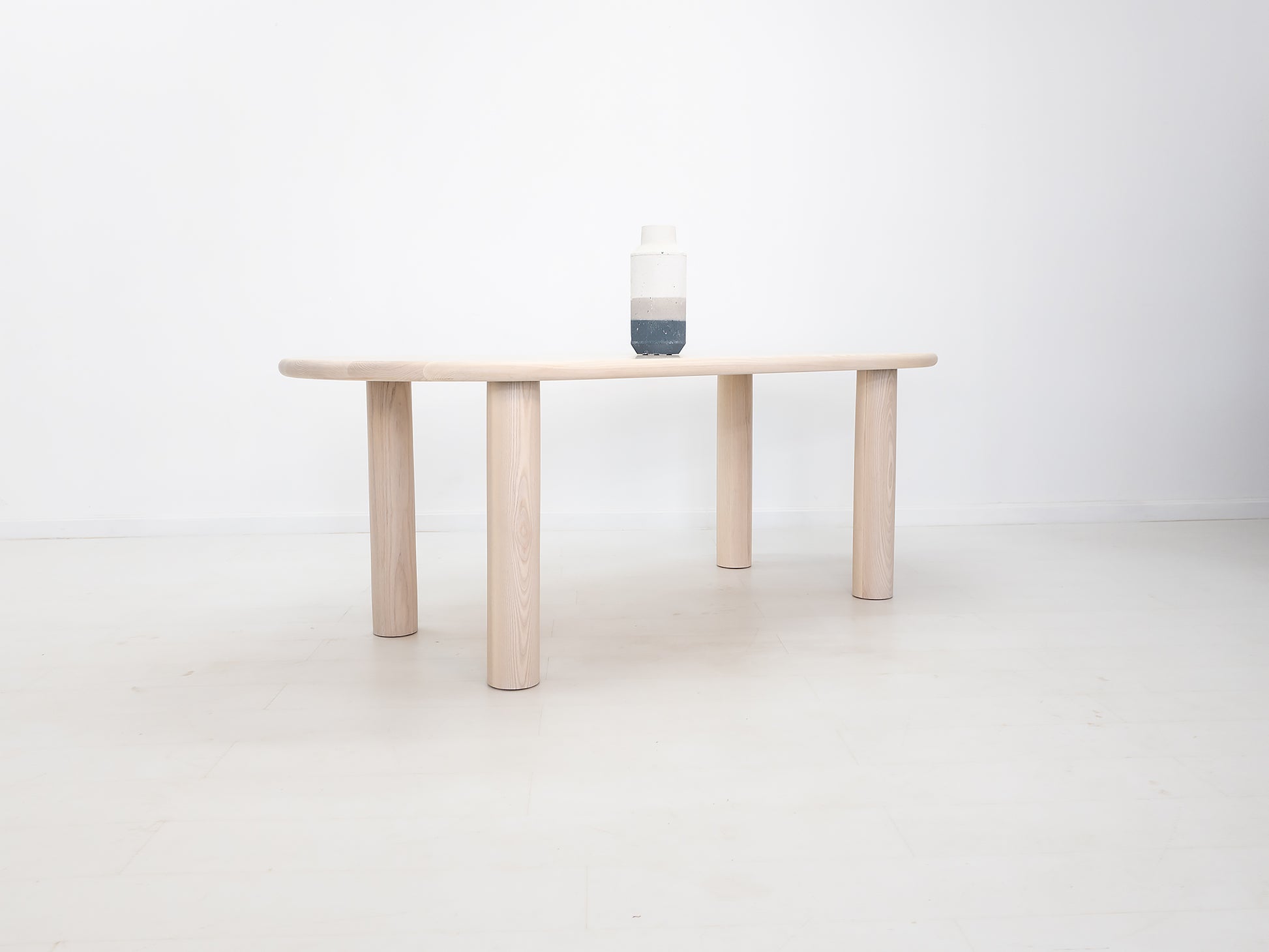 MALI Dining Table