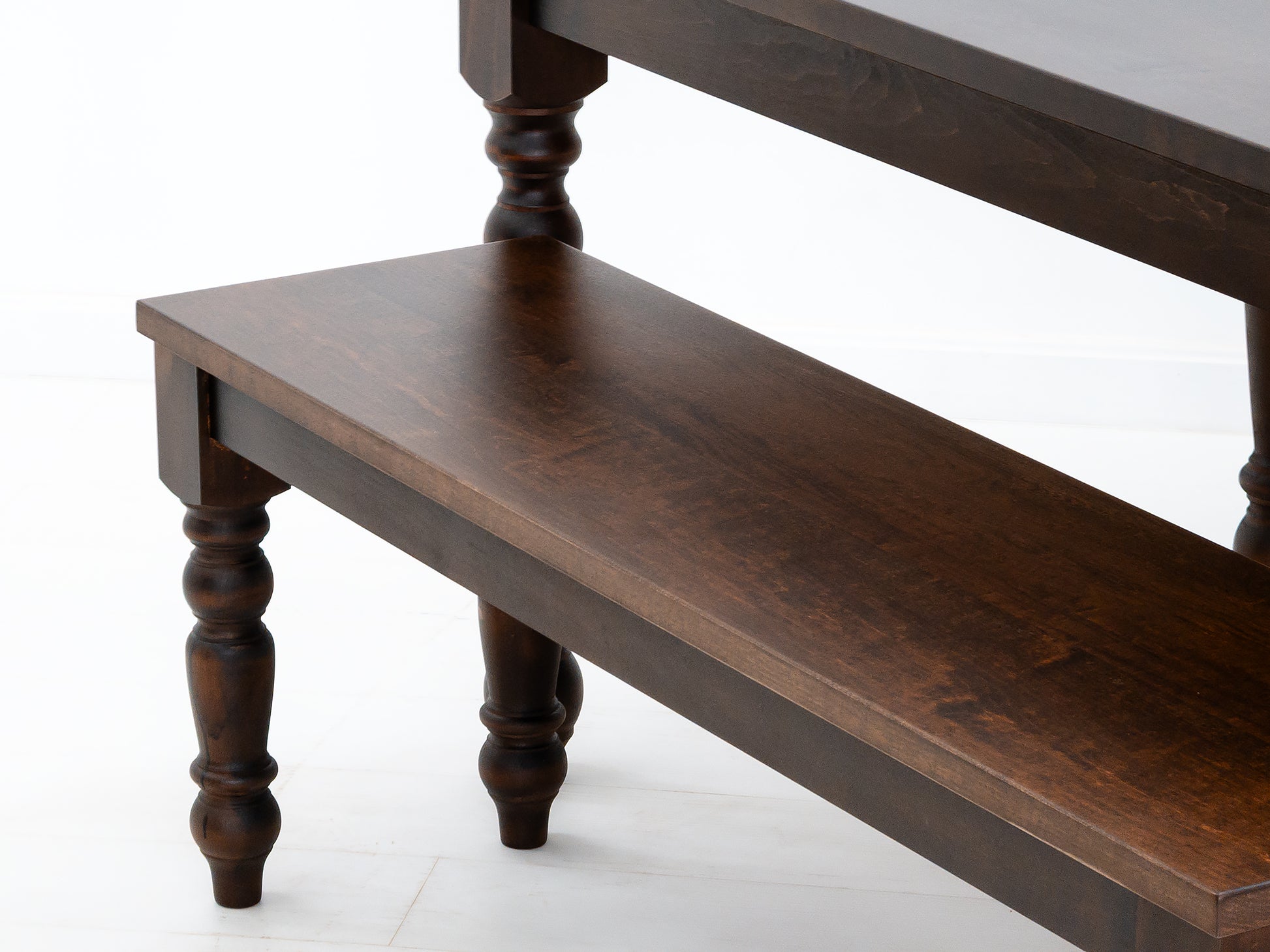 TESS Dining Table