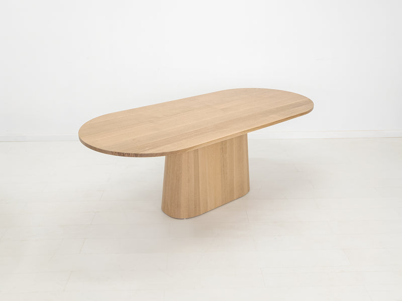 CATE Dining Table