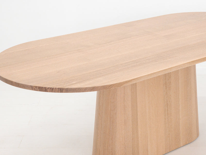 CATE Dining Table