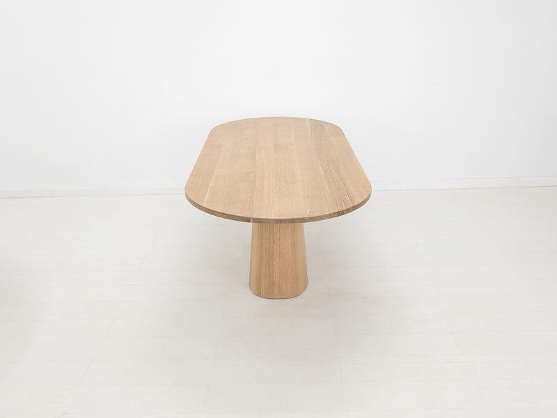CATE Dining Table
