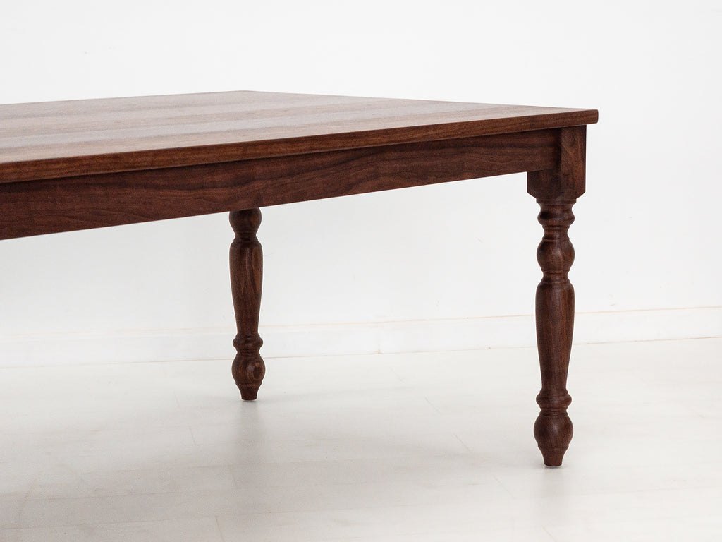 TESS Dining Table