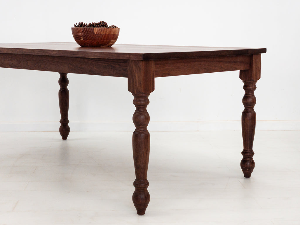 TESS Dining Table