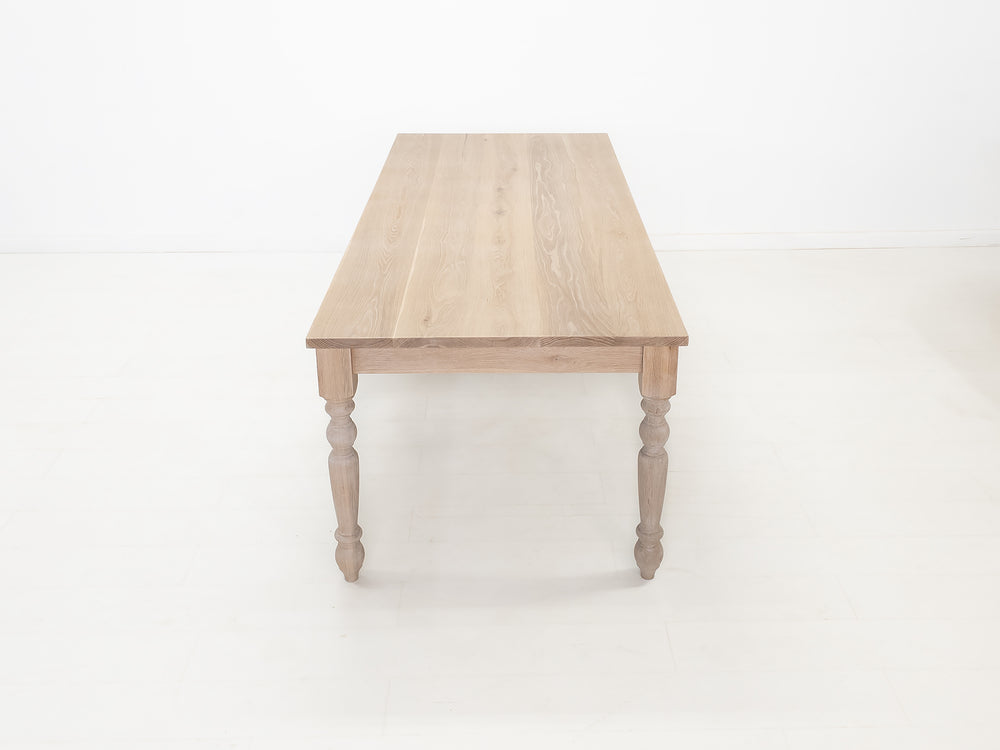 TESS Dining Table