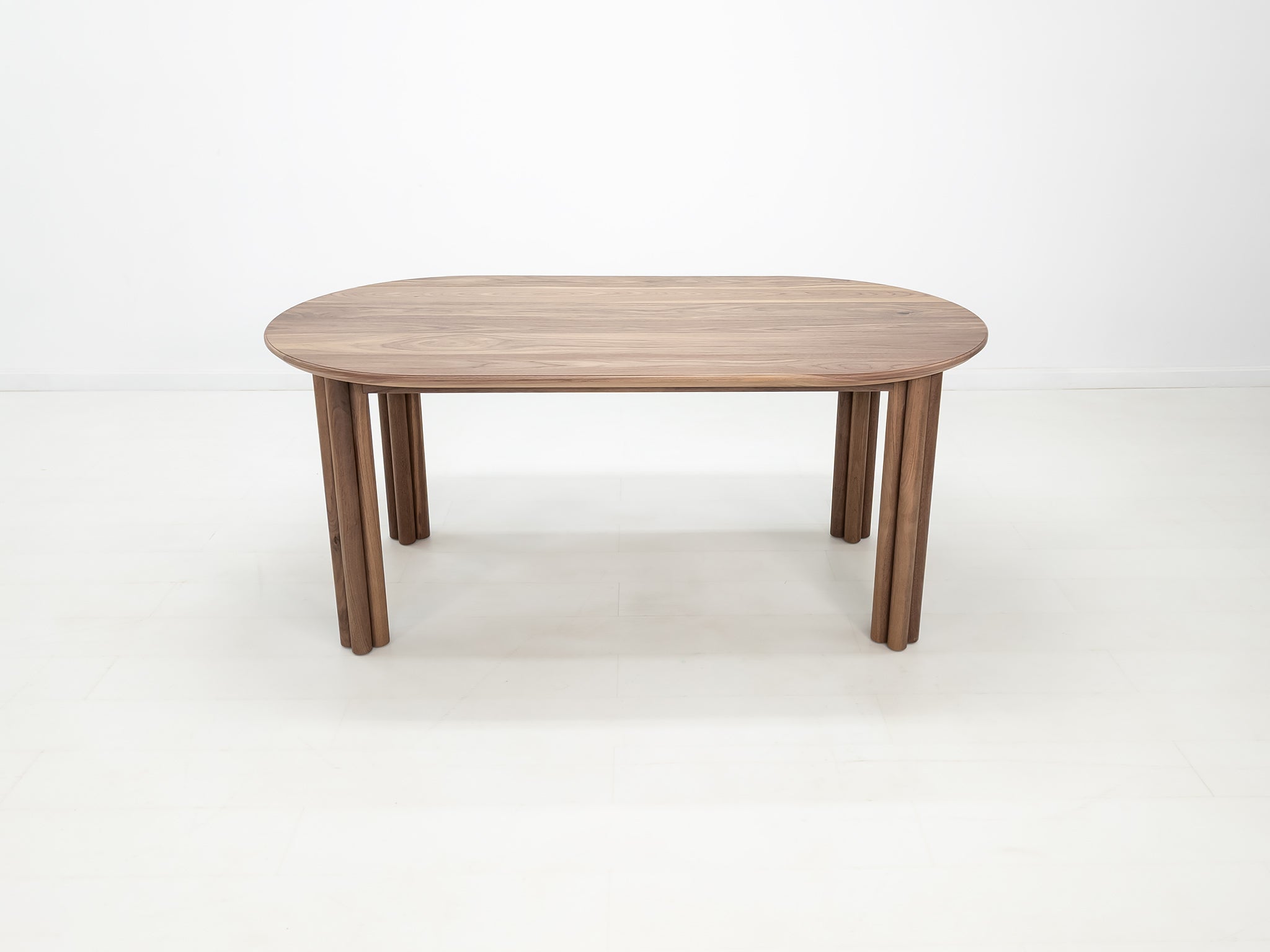 BEAU Dining Table