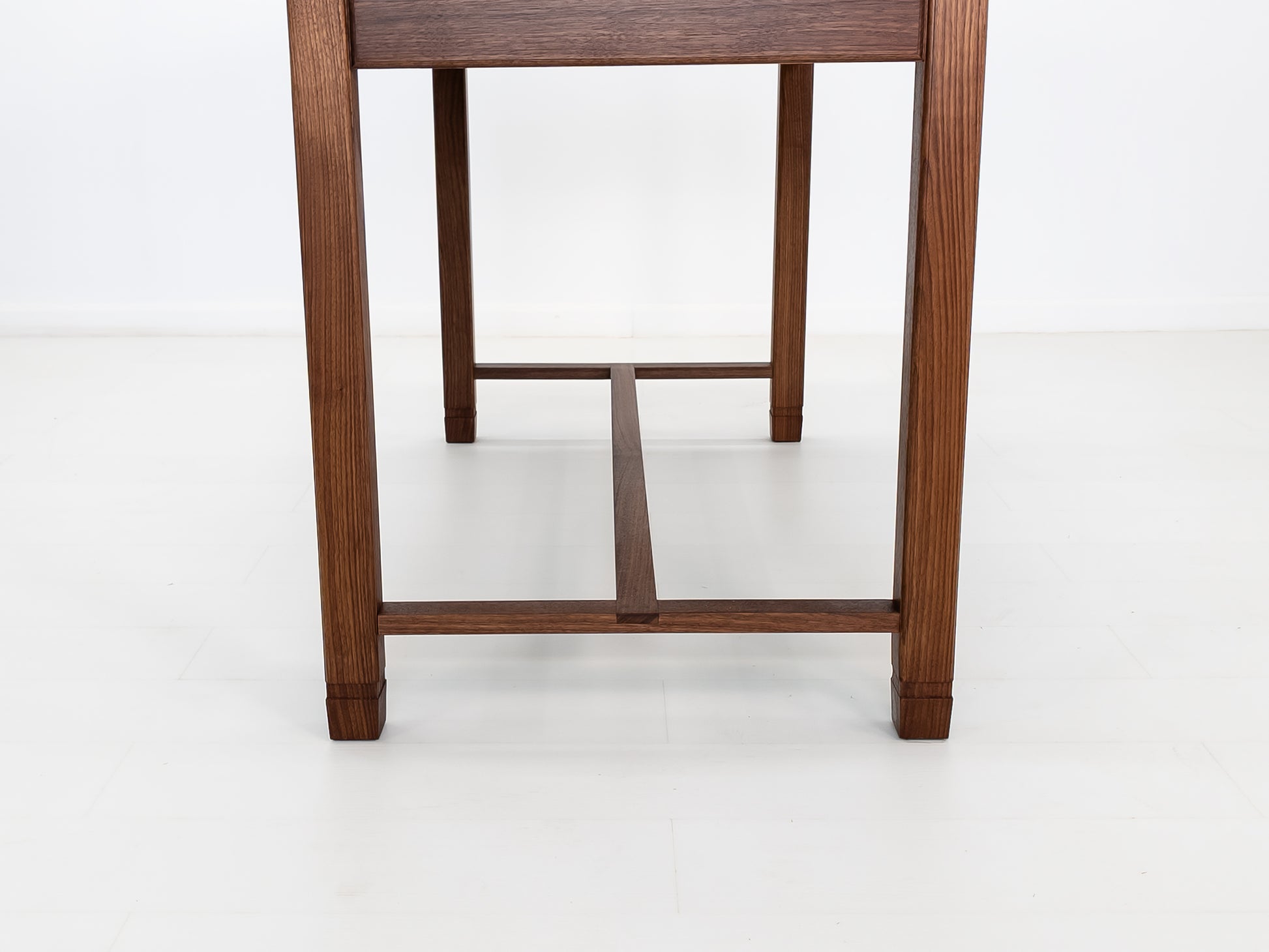 CAMI island handcrafted stretcher base.