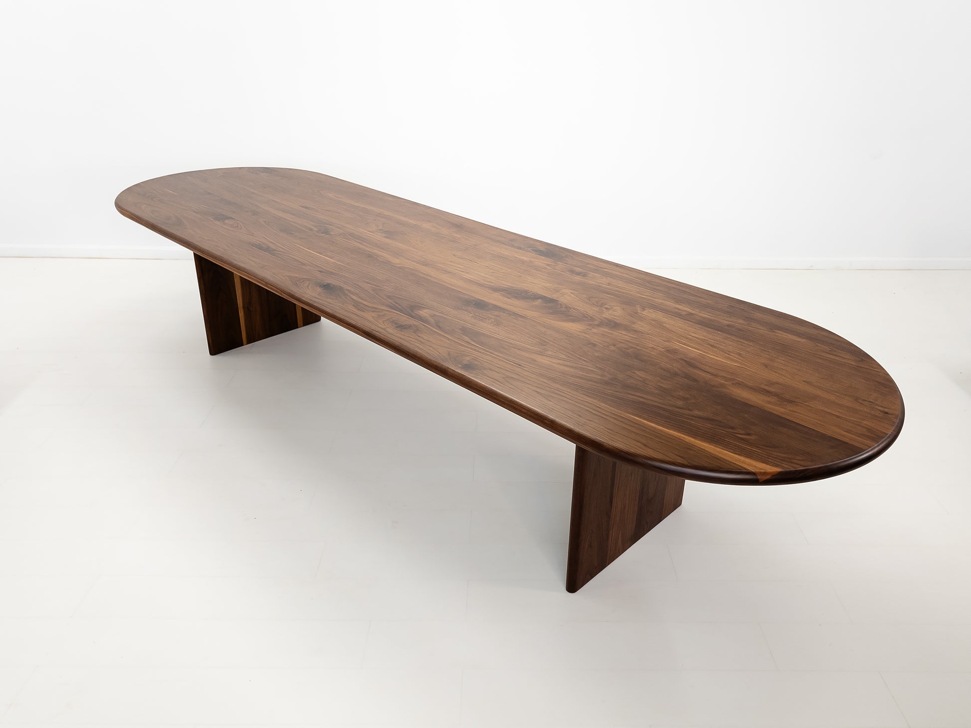 HANA Dining Table