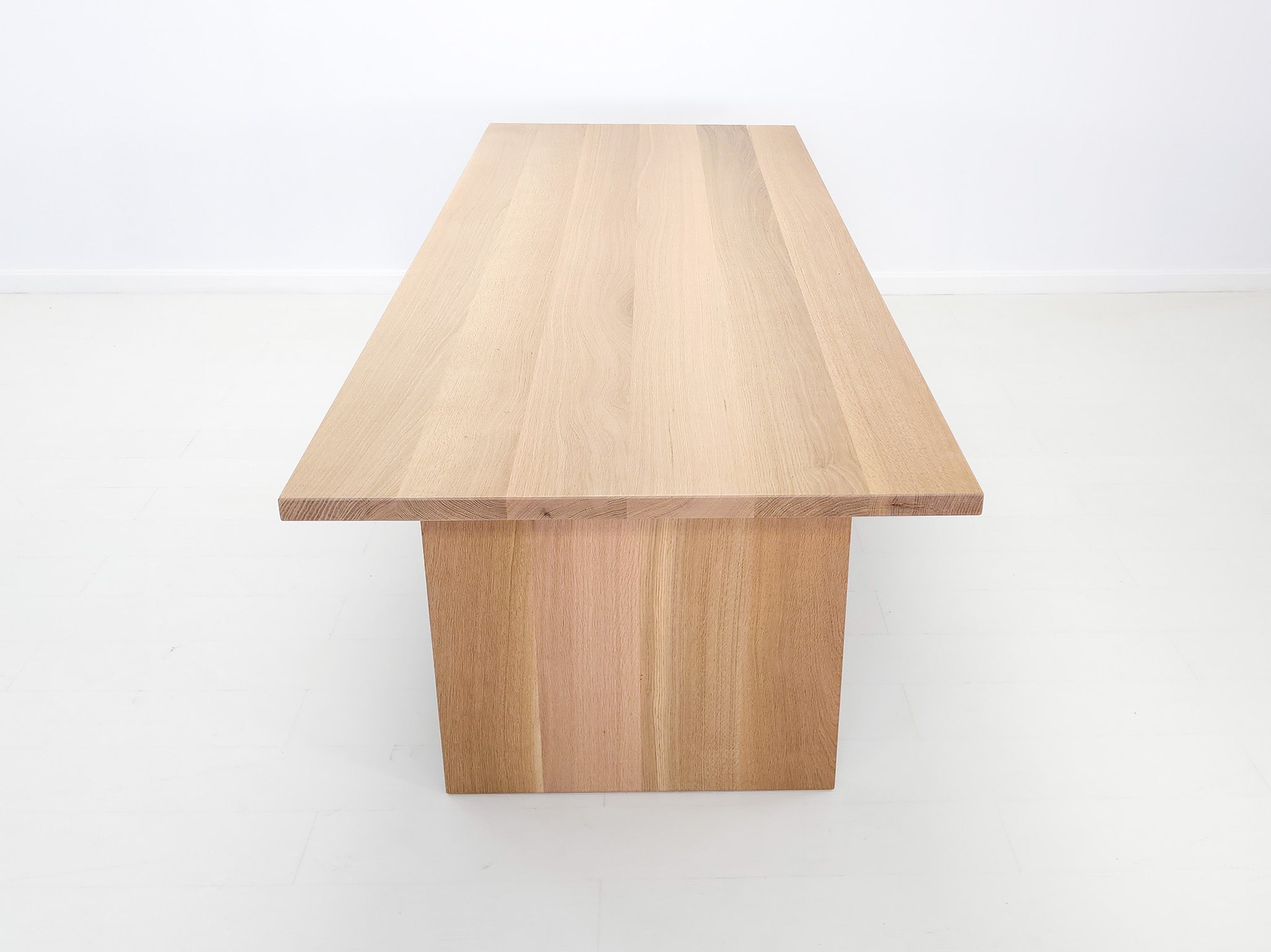 Lily dining table in natural white oak with thicker 1 3/8-inch solid wood top