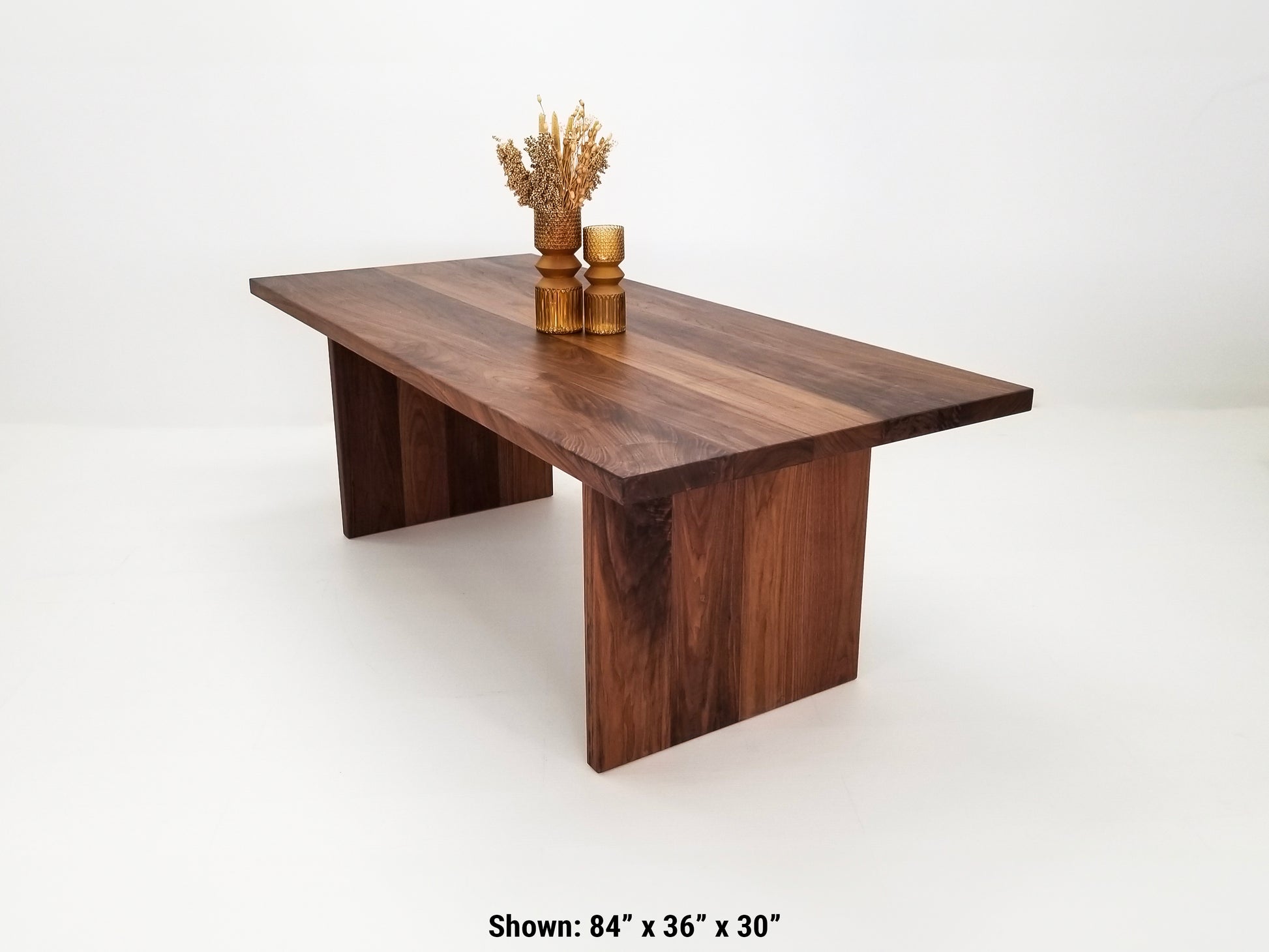 LILY Deluxe Dining Table in walnut – 2 inch thick top
