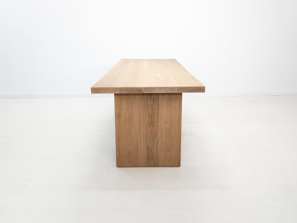 Solid white oak dining table with seamless plank top – handcrafted in Connecticut