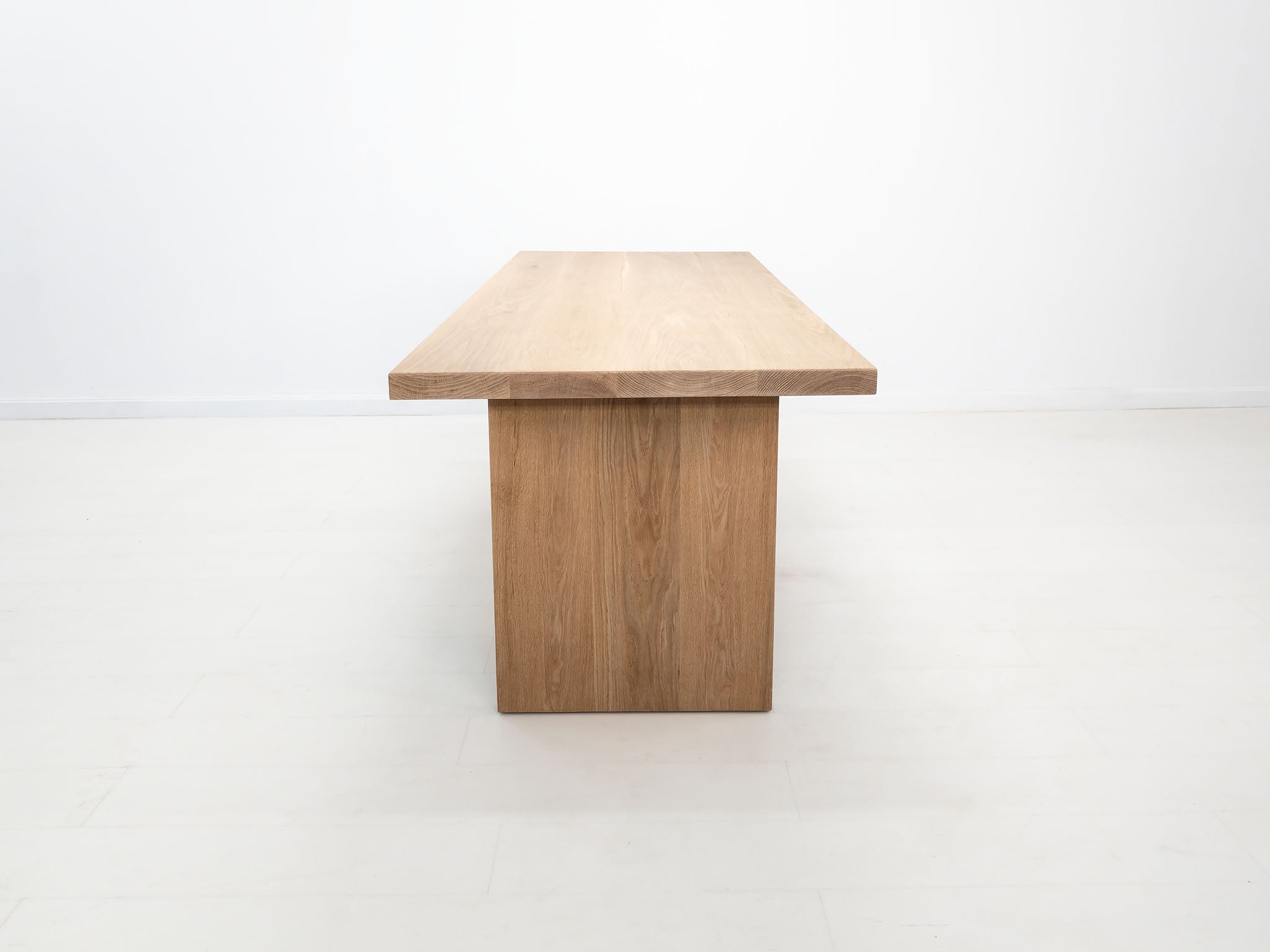 Solid white oak dining table with seamless plank top – handcrafted in Connecticut