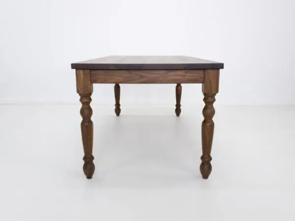 A turned leg dining table.